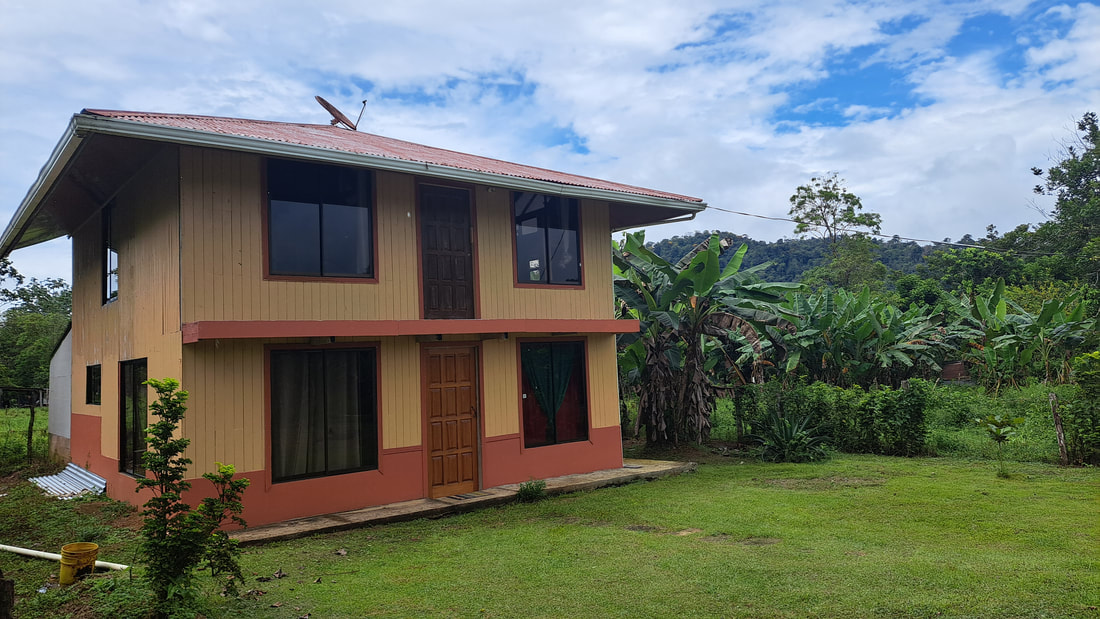 Hostel Woodpeckerhouse